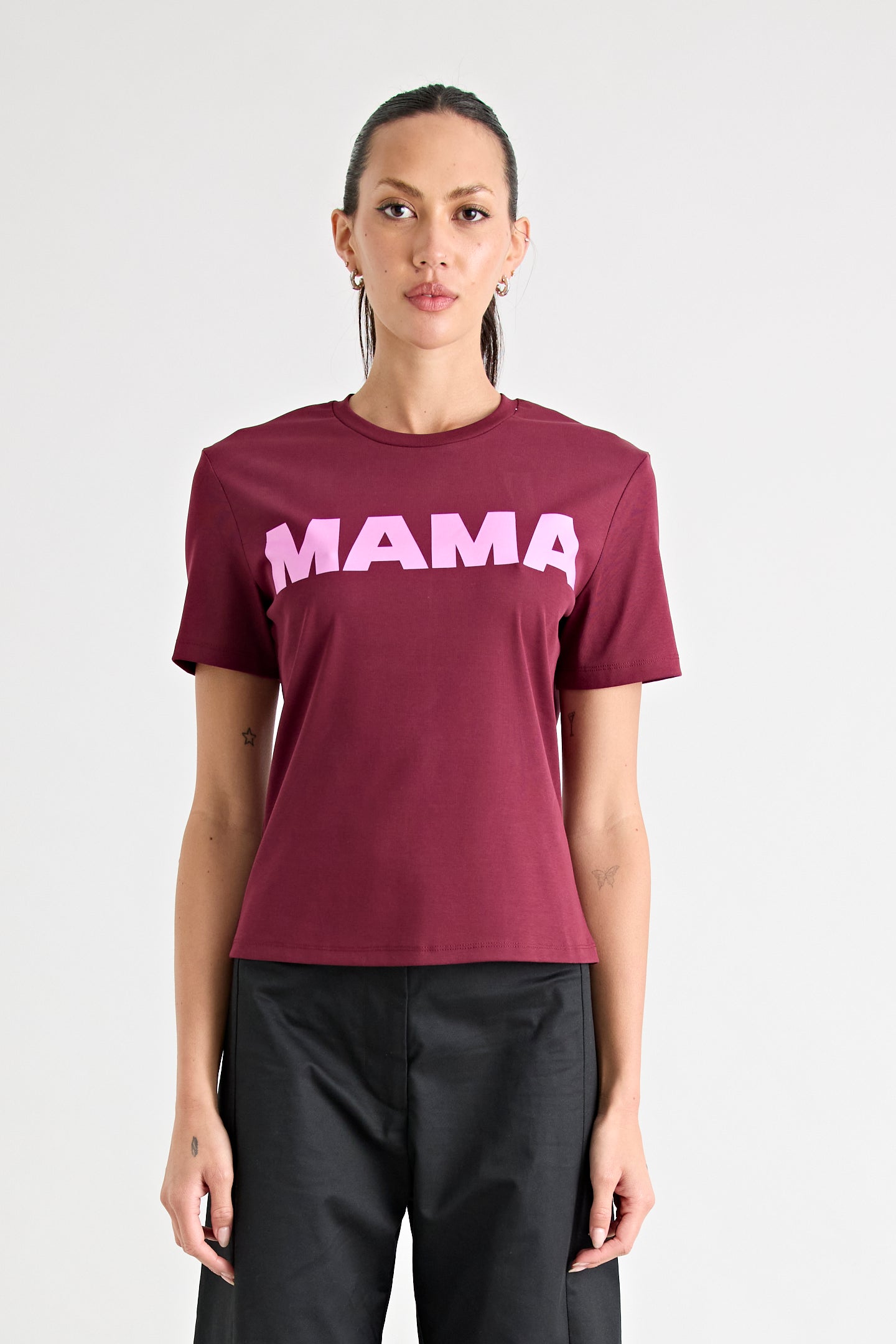MAMA TEE | BURGUNDY