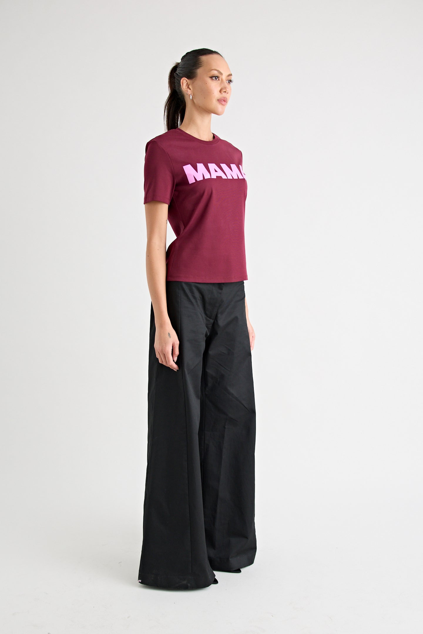 MAMA TEE | BURGUNDY