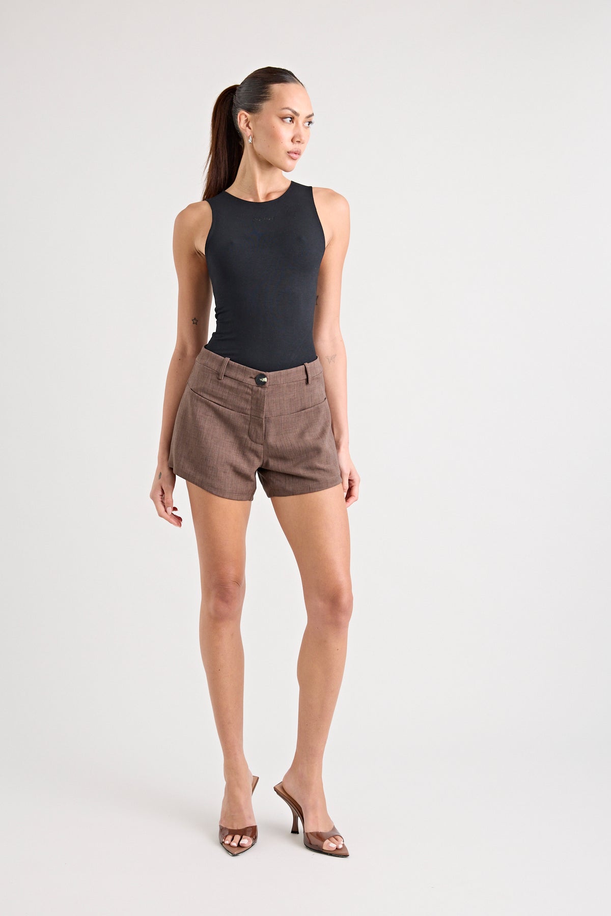 PINO TAILORED SHORT | CHOCOLATE