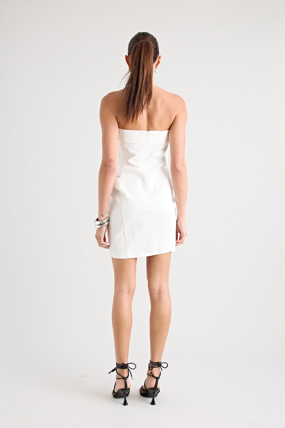 BARBADOS STRAPLESS TWIST DRESS | POWDER