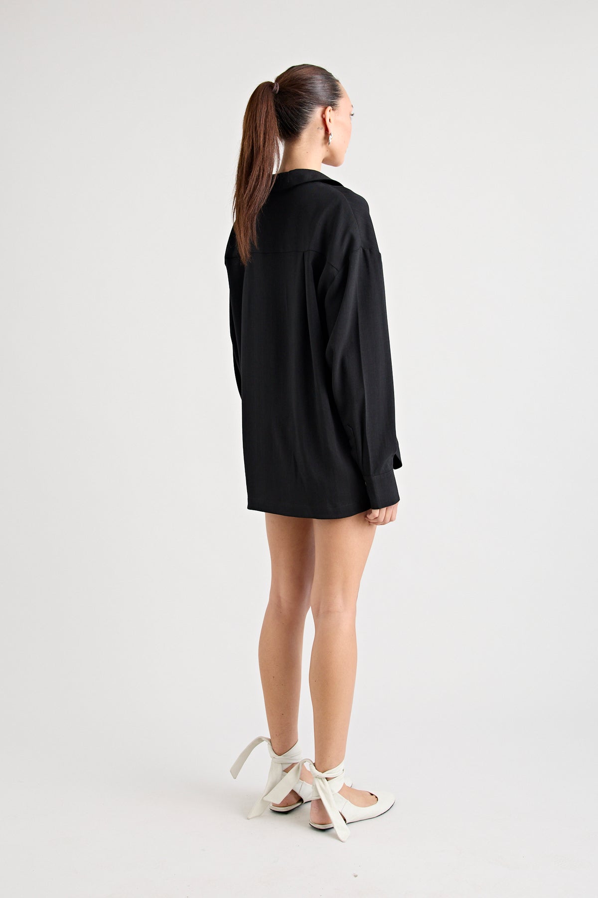 PINO TAILORED SHORT | BLACK