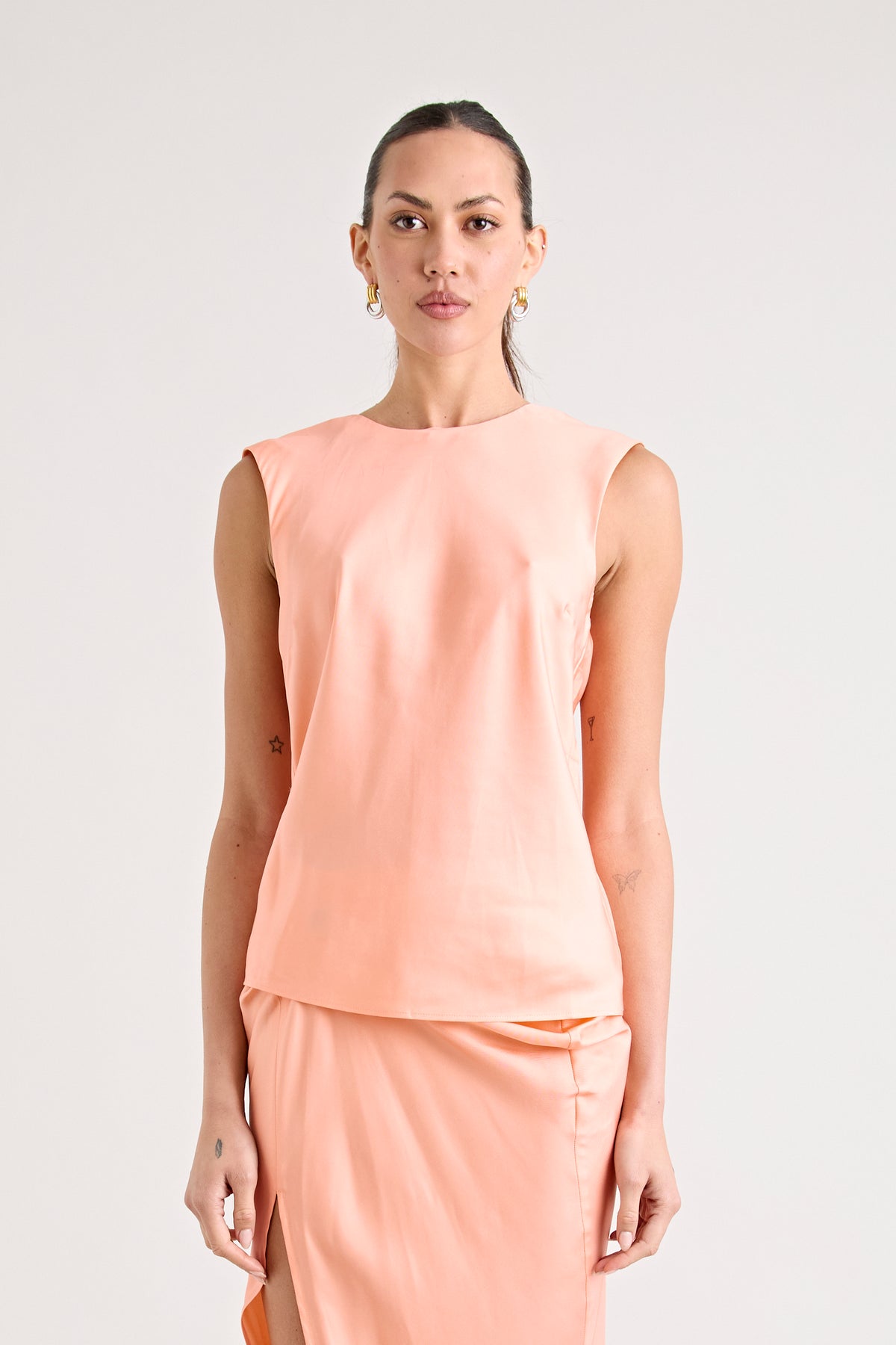 RAF SILK REVERSIBLE TOP | PEACH