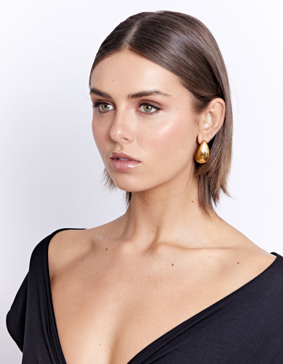 CHUNKY TEARDROP EARRING GOLD