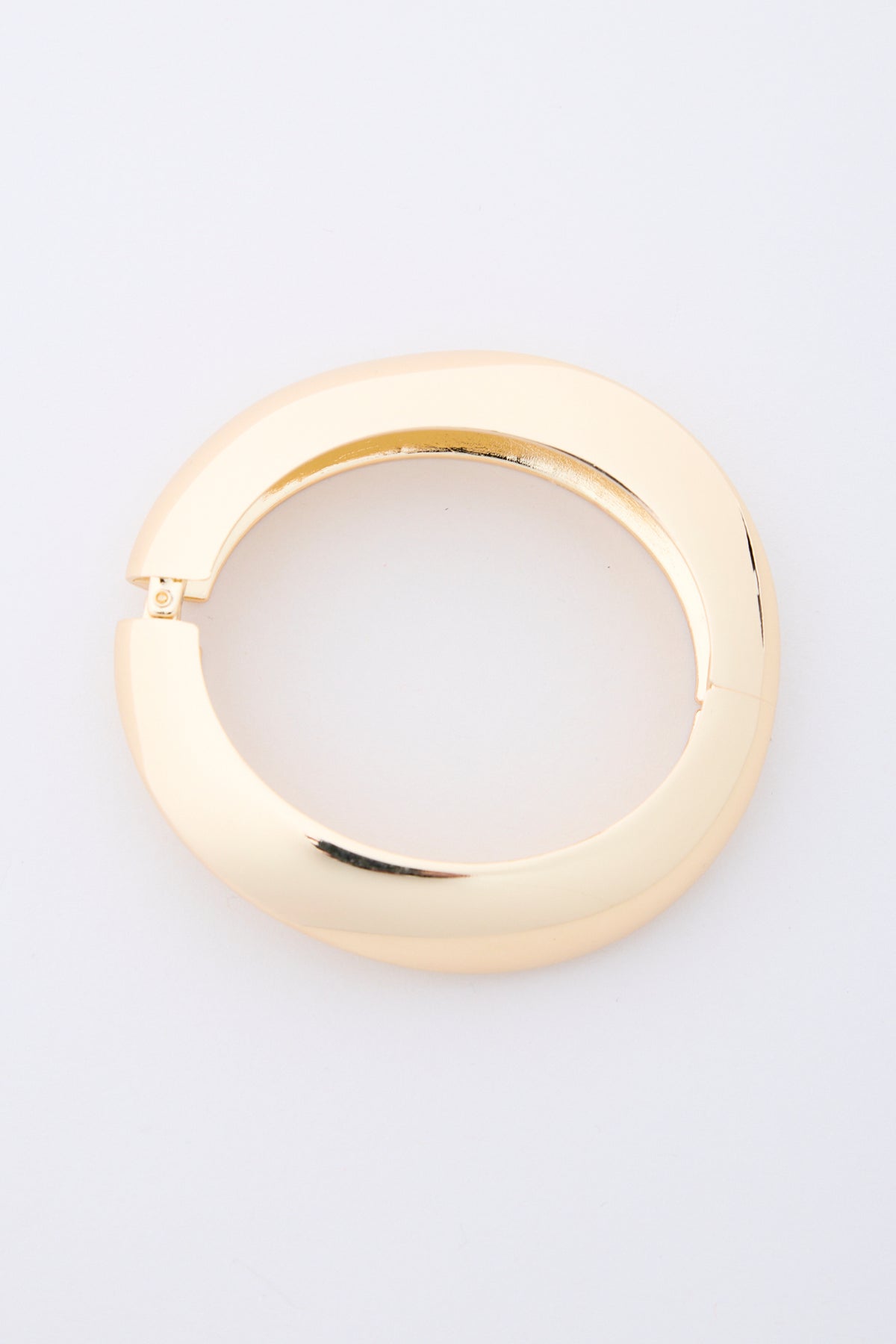 ALVA CHUNKY BANGLE | GOLD