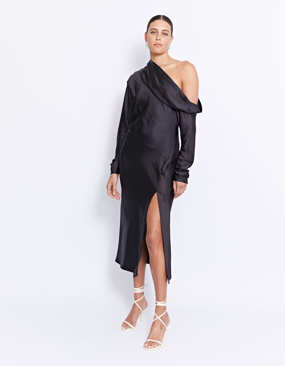 SUKIE MIDI DRESS | BLACK